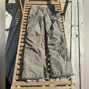 Women’s snowboard / ski snowpants. Betty Rides.